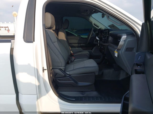 Ford F-150 Xl 2023 1FTMF1C58PKF90878 Image 5