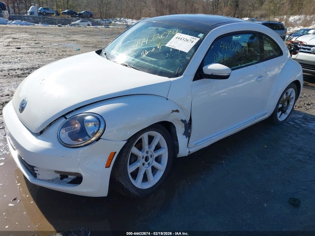 2012 Volkswagen Beetle 2.5l მანქანა იყიდება აუქციონზე, vin: 3VWJP7AT3CM656189, აუქციონის ნომერი: 44432674