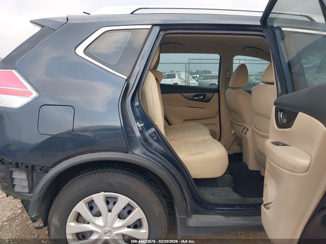 Nissan ROGUE S 2016 5N1AT2MT9GC919088 Image 8