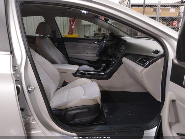 Hyundai Sonata Sport 2017 5NPE34AF1HH470446 Image 5