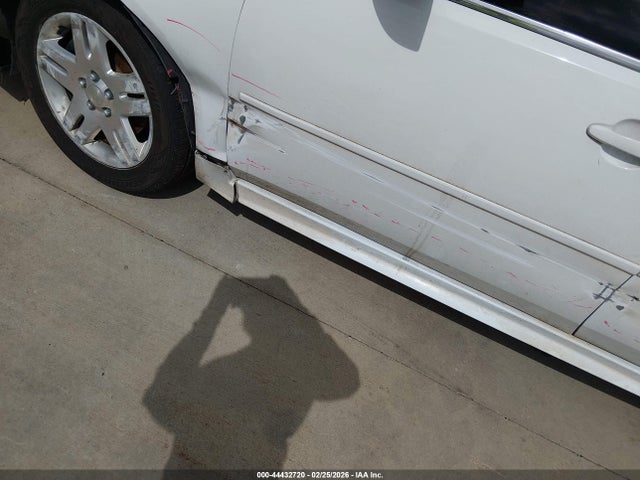 2G1WB5E38F1131624 Chevrolet Impala Limited Lt