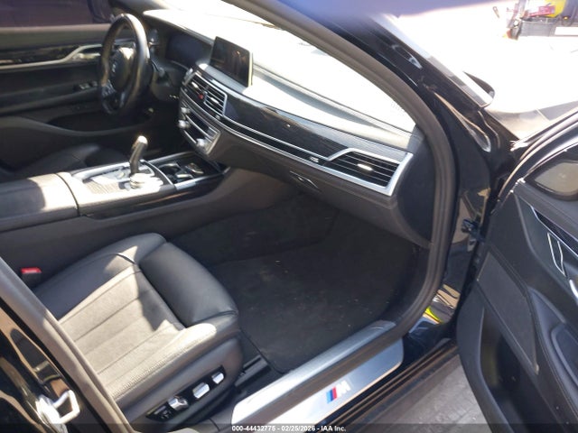 2021 BMW 740I WBA7T2C00MCF54348 Photo 4