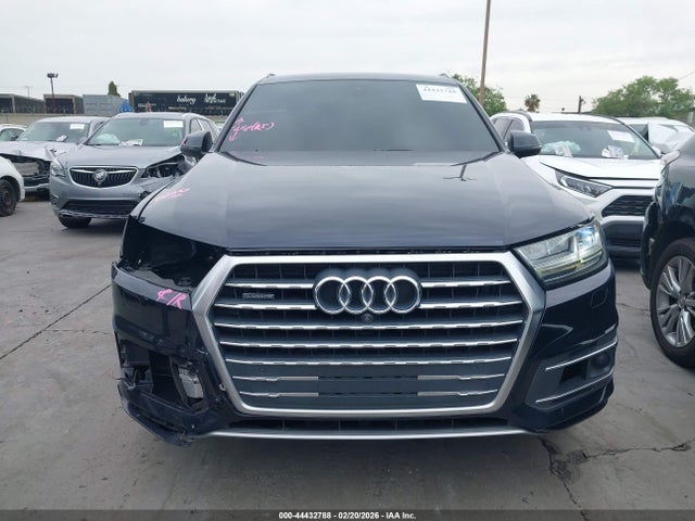 WA1VAAF79HD054893 Audi Q7 3.0t Premium
