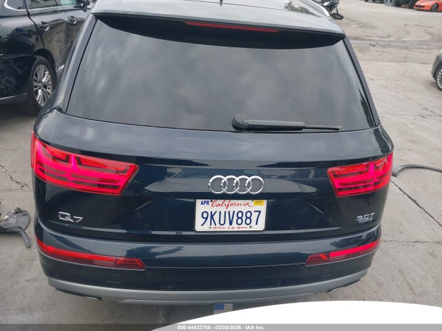 WA1VAAF79HD054893 Audi Q7 3.0t Premium