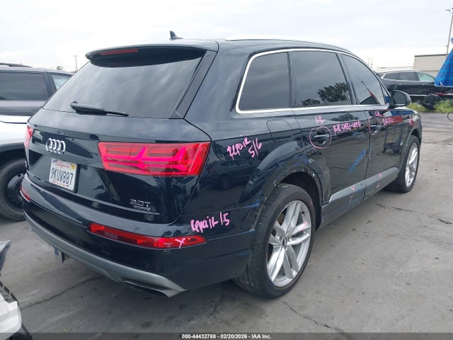 2017 AUDI Q7 WA1VAAF79HD054893 Photo 3