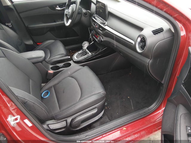 2021 KIA FORTE 3KPF54AD5ME383242 Photo 4