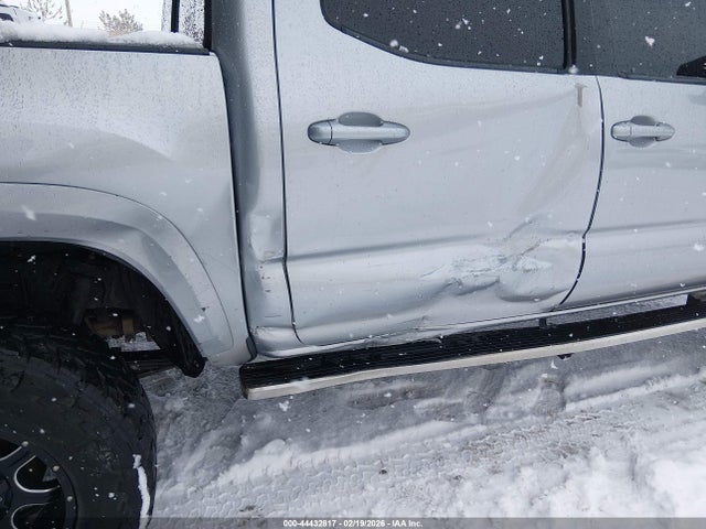 5TFCZ5AN5HX050941 Toyota Tacoma Trd Sport