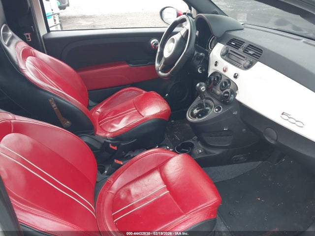 2015 FIAT 500 3C3CFFFH8FT610000 Photo 4