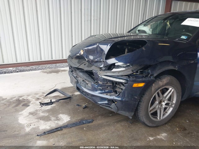 2018 PORSCHE MACAN WP1AA2A55JLB10743 Photo 5
