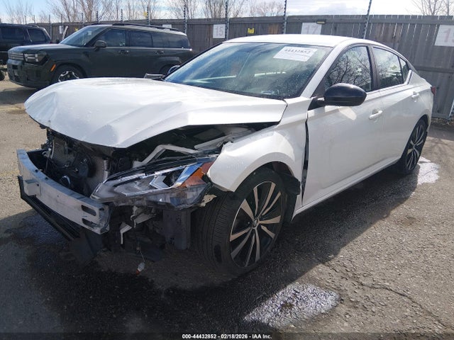 1N4BL4CV6KC197598 Nissan Altima 2.5 Sr