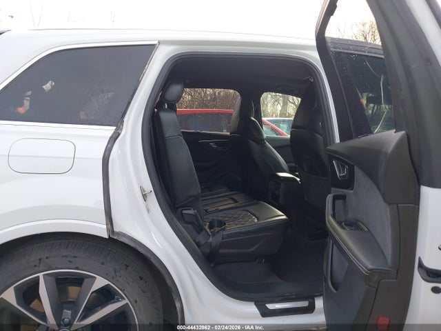 2023 Audi Sq7 Prestige Tfsi Quattro Tiptronic მანქანა იყიდება აუქციონზე, vin: WA1VWBF77PD003852, აუქციონის ნომერი: 44432862