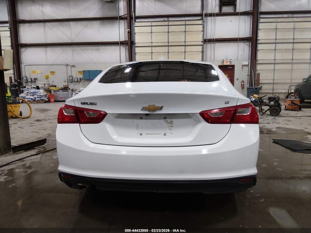 Chevrolet MALIBU LT 2018 1G1ZD5ST2JF237452 Image 16