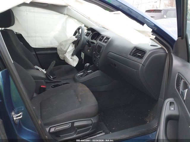 Продаж на аукціоні авто 2016 Volkswagen Jetta 1.4t S, vin: 3VW267AJ0GM350952, номер лоту: 44432881