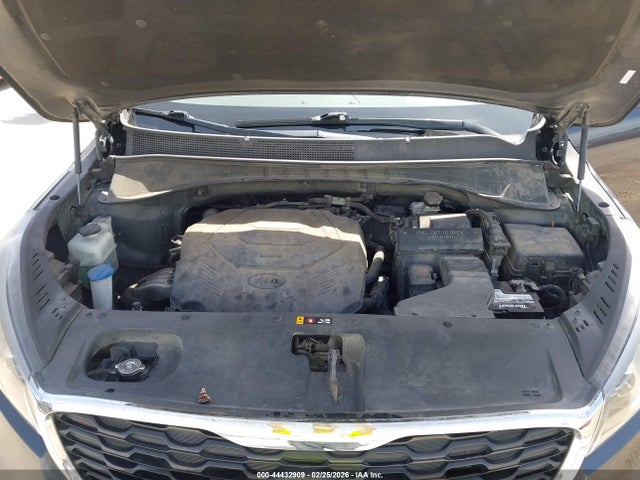 5XYPG4A5XKG441188 KIA Sorento 3.3l Lx