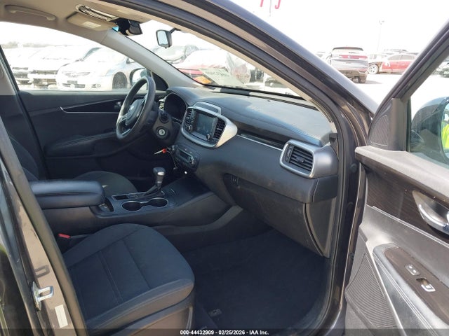 5XYPG4A5XKG441188 KIA Sorento 3.3l Lx