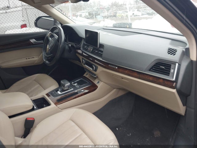 2018 AUDI Q5 WA1CNAFY1J2121671 Photo 4