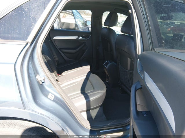 44432942 :رقم المزاد ، WA1BCCFS9JR013041 vin ، 2018 Audi Q3 2.0t Premium/2.0t Sport Premium مزاد بيع