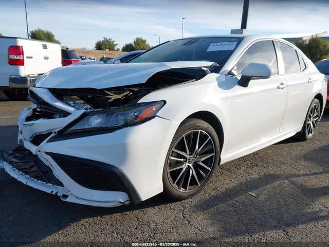 4T1T11AK9NU700952 Toyota CAMRY SE