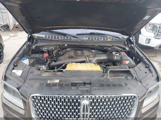 2018 LINCOLN NAVIGATOR 5LMJJ2TT0JEL10049 Photo 9