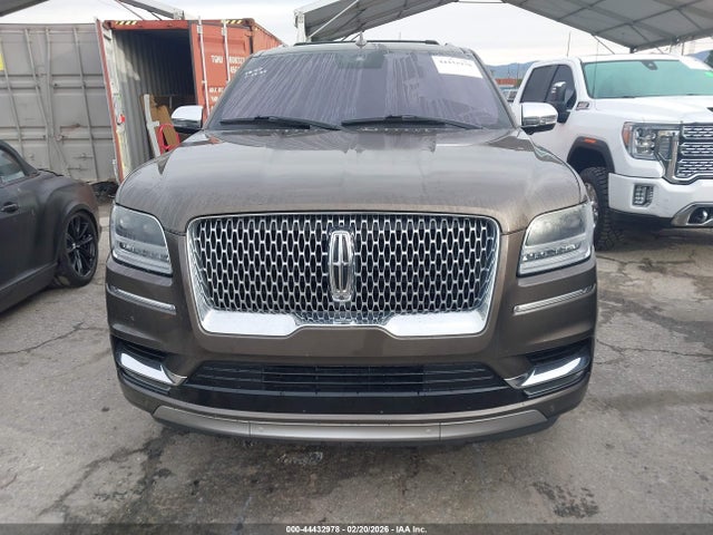 5LMJJ2TT0JEL10049 Lincoln Navigator Black Label