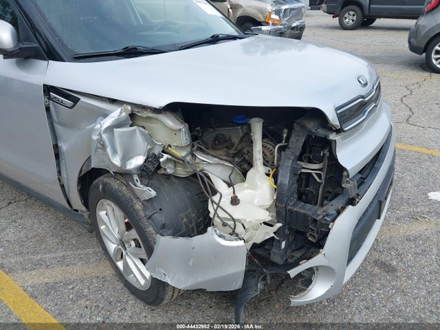 KIA SOUL + 2019 KNDJP3A54K7667238 Image 6