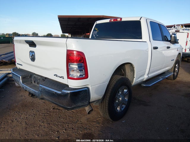 3C6UR5DL4RG340213 RAM 2500 Big Horn 4x4 6&#039;4 Box