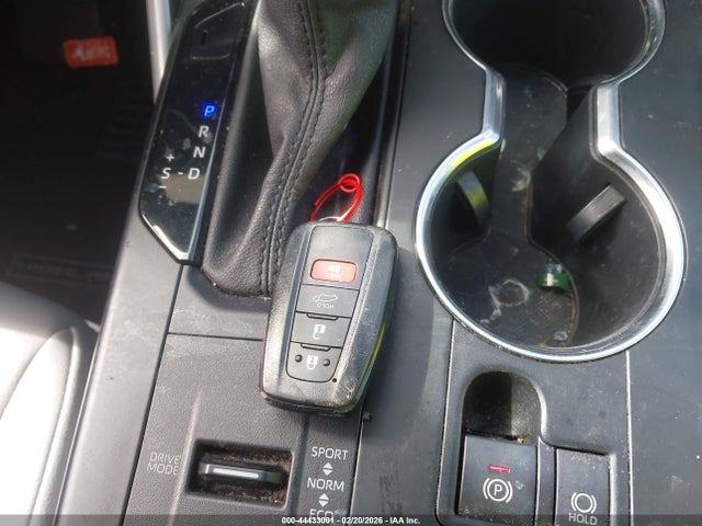 5TDHARAHXMS008862 Toyota Highlander Hybrid Xle