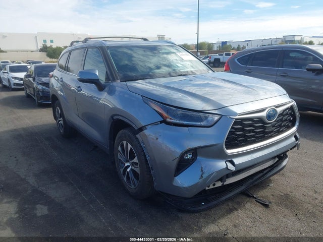 5TDHARAHXMS008862 Toyota Highlander Hybrid Xle