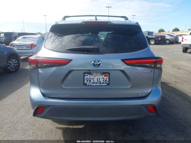 5TDHARAHXMS008862 Toyota Highlander Hybrid Xle