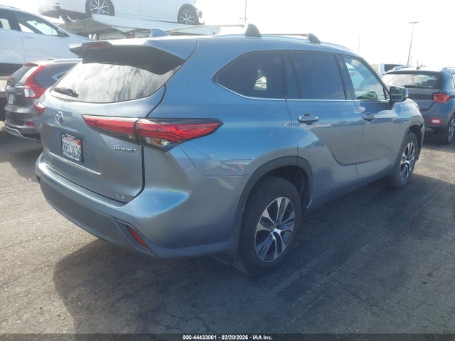 5TDHARAHXMS008862 Toyota Highlander Hybrid Xle