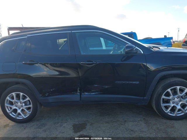 3C4NJDFN0RT106610 Jeep Compass Latitude Lux Fwd