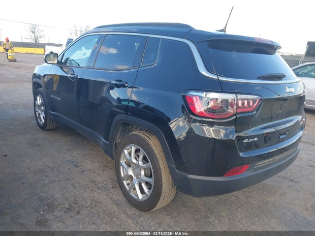 2024 JEEP COMPASS 3C4NJDFN0RT106610 Photo 2