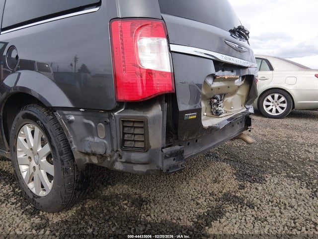Продажа на аукционе авто 2016 Chrysler Town & Country Touring, vin: 2C4RC1BG0GR206661, номер лота: 44433006