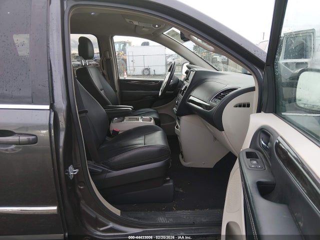 Продажа на аукционе авто 2016 Chrysler Town & Country Touring, vin: 2C4RC1BG0GR206661, номер лота: 44433006