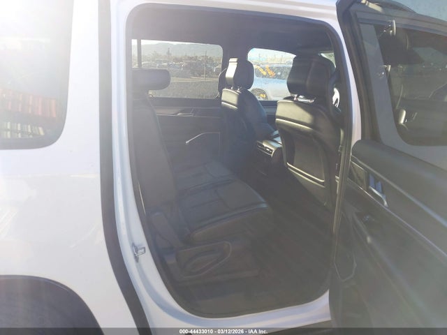 1C4SJSBP1SS508965 Jeep Wagoneer L Series Ii 4x4