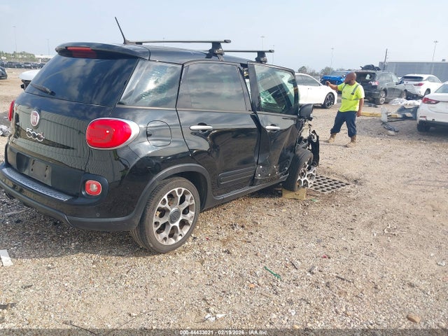 2014 FIAT 500L ZFBCFADH9EZ020139 Photo 3
