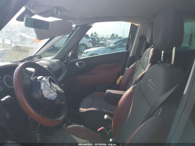 2014 FIAT 500L ZFBCFADH9EZ020139 Photo 4