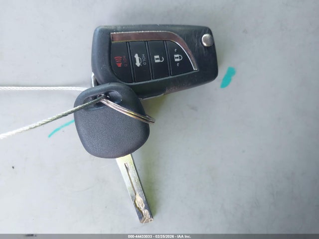 4T1G11AK0LU351324 Toyota CAMRY SE
