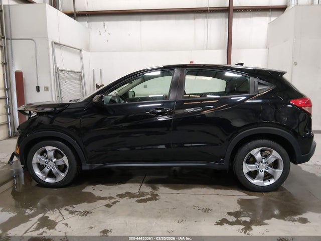 3CZRU6H34JG705596 Honda HR-V LX