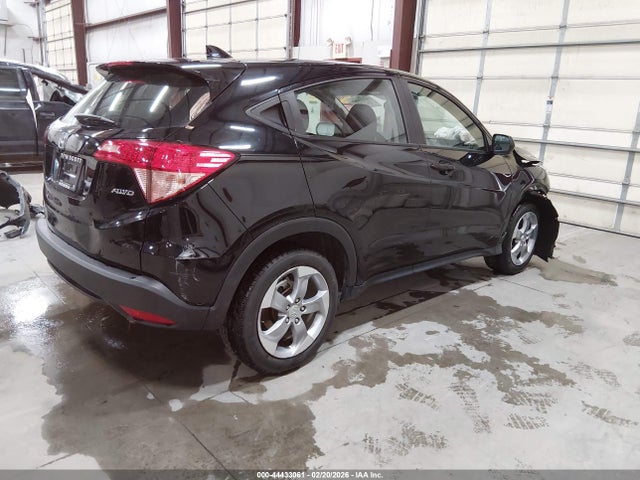 3CZRU6H34JG705596 Honda HR-V LX