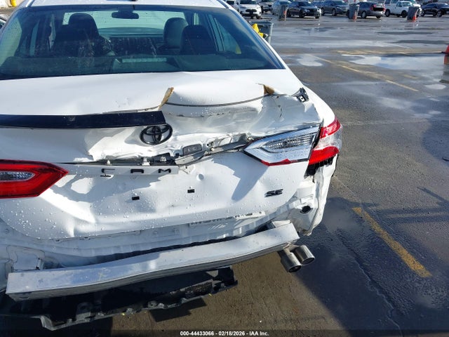 4T1G11AK5LU394024 Toyota Camry Se Nightshade Edition