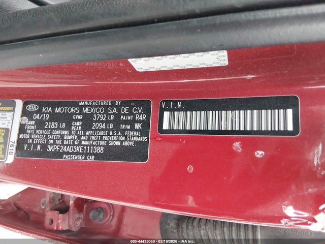 Продажа на аукционе авто 2019 Kia Forte Lxs, vin: 3KPF24AD3KE111388, номер лота: 44433069