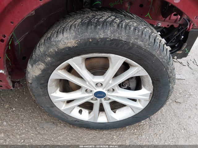 1FMCU9HD7KUB42351 Ford ESCAPE SEL
