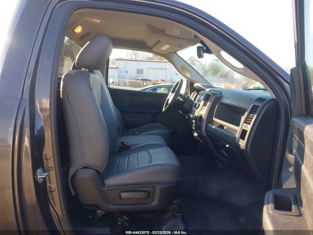 Aukcja sprzedaży 2019 Ram 1500 Classic Tradesman  4x2 6'4 Box, vin: 3C6JR6AG4KG510589, numer aukcji: 44433078