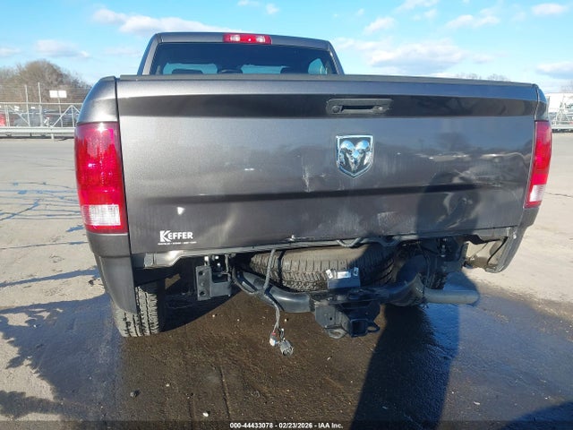 Aukcja sprzedaży 2019 Ram 1500 Classic Tradesman  4x2 6'4 Box, vin: 3C6JR6AG4KG510589, numer aukcji: 44433078