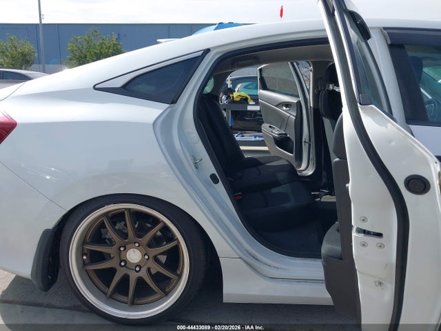 Honda Civic Lx 2020 19XFC2F61LE200244 Image 8