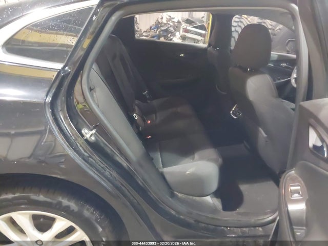 1G1ZE5ST6HF280845 Chevrolet MALIBU 1LT