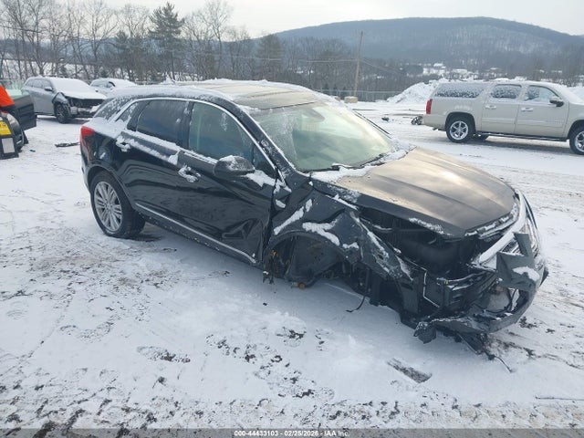 2019 CADILLAC XT5 1GYKNFRS9KZ139358 Photo 0