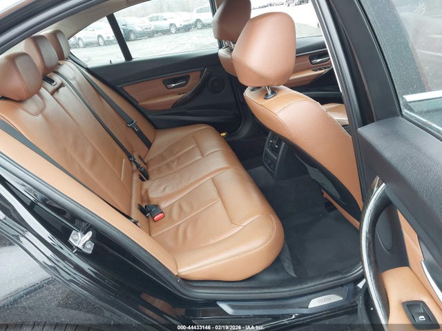 2013 Bmw 328i მანქანა იყიდება აუქციონზე, vin: WBA3A5C5XDF358527, აუქციონის ნომერი: 44433146