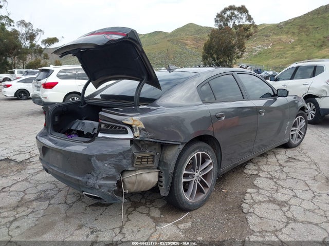 2C3CDXJG4KH533168 Dodge Charger Sxt Awd